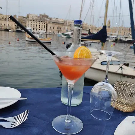 Semi-basement, Cosy Interconnected To Our A Traditional Maltese Townhouse *